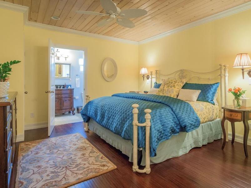 Seaglass Inn Bed And Breakfast Melbourne Beach Buitenkant foto